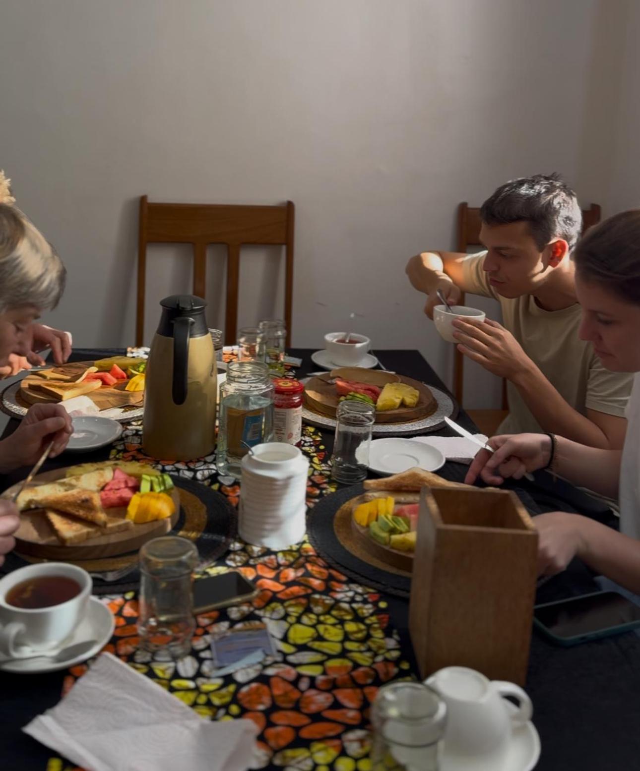 Sophie Homestay Моши Экстерьер фото